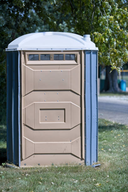 Portable restroom solutions in Cavalier, ND